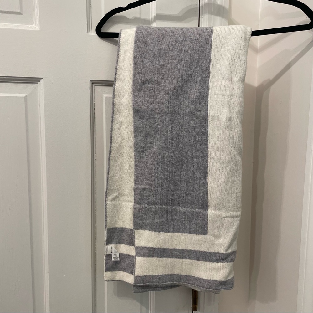 Athleta Sport Stripe Scarf